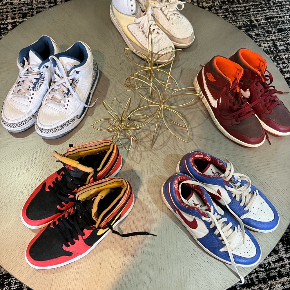 Men’s 10.5 Sneaker Bundle
